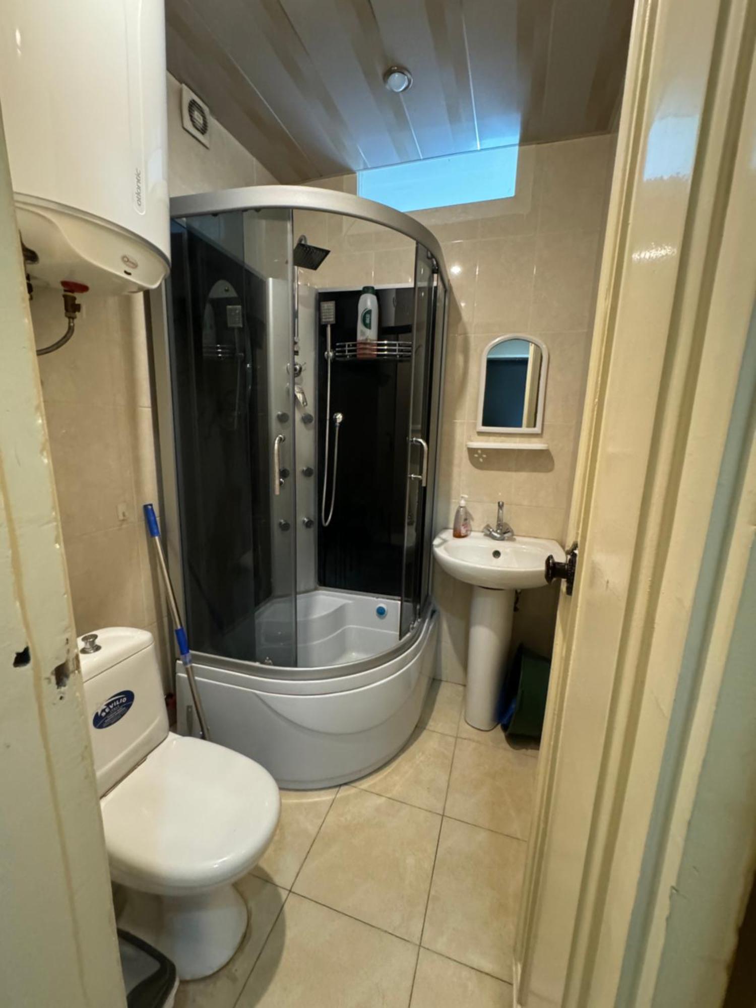 Cozy Apartment With Balcony تبليسي المظهر الخارجي الصورة