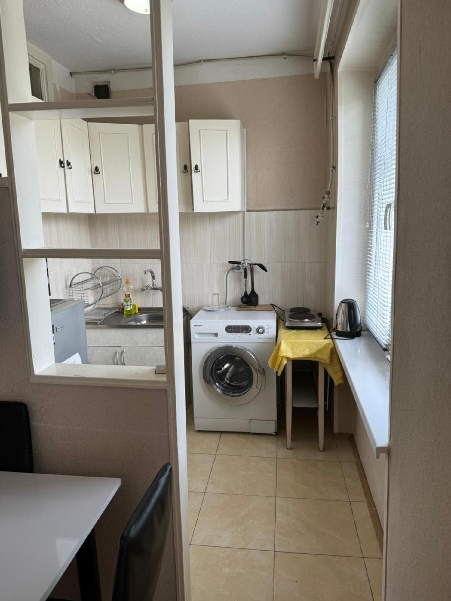Cozy Apartment With Balcony تبليسي المظهر الخارجي الصورة
