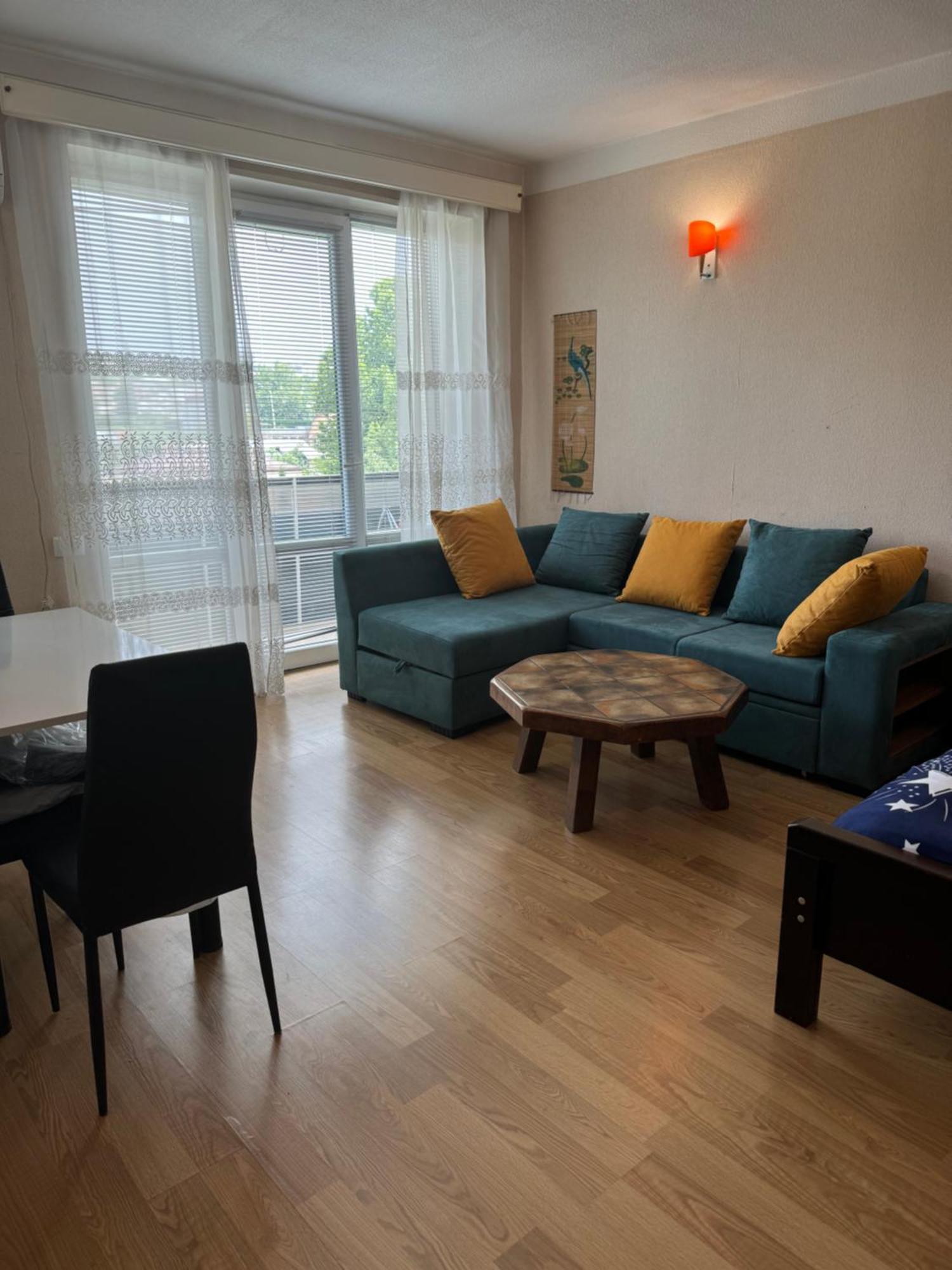Cozy Apartment With Balcony تبليسي المظهر الخارجي الصورة